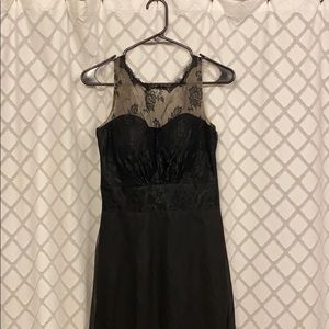 Lace maxi dress